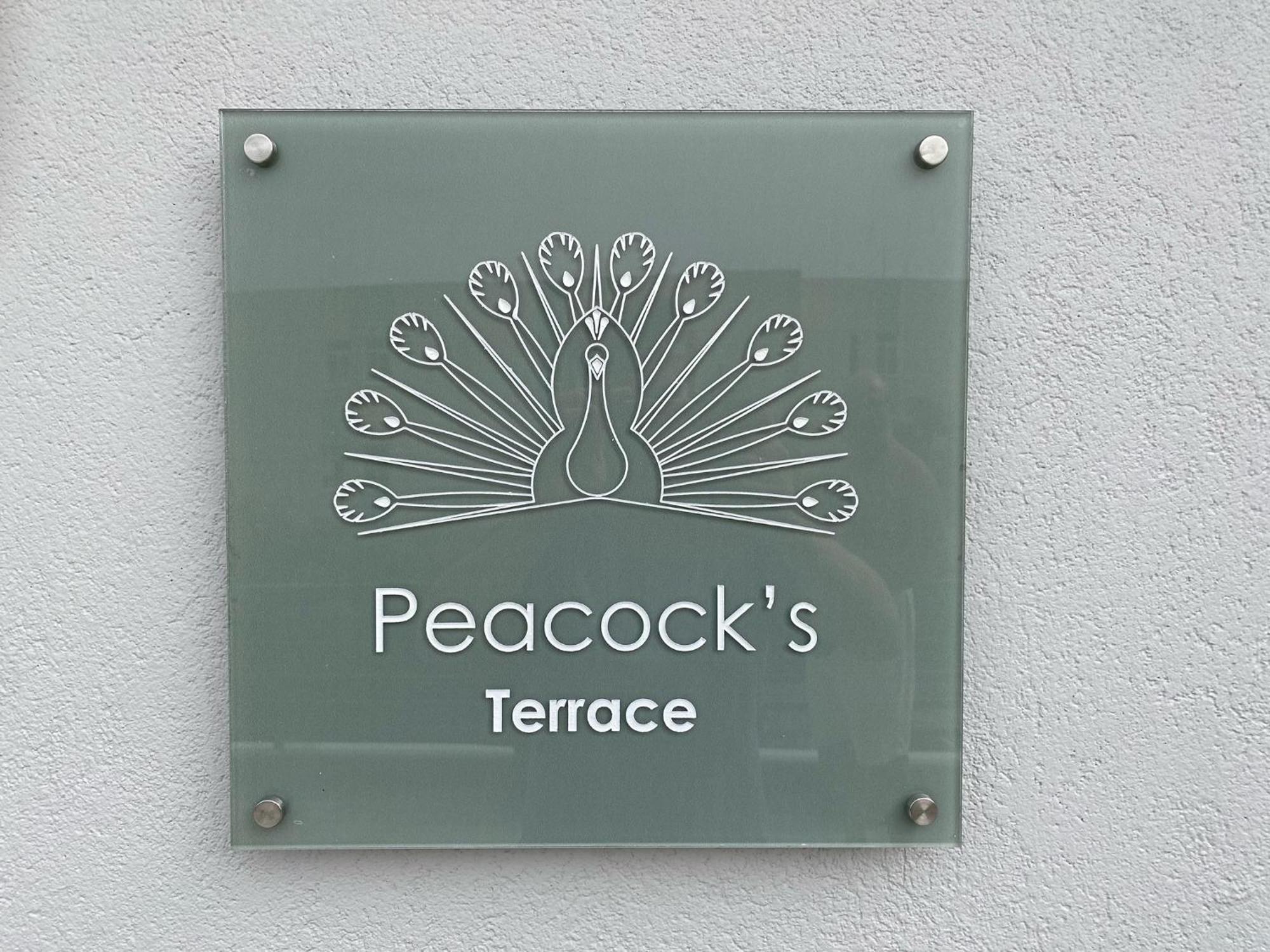 Апартаменты Peacock'S Terrace Пирей Экстерьер фото